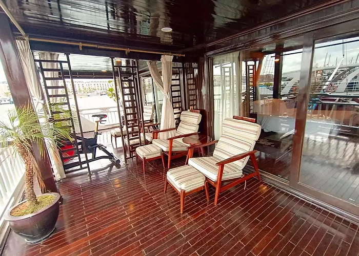  Hera Grand Luxury Cruise