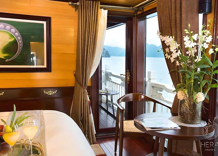 Hera Grand Luxury Cruise  Ha Long