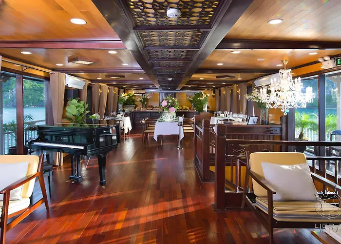  Hera Grand Luxury Cruise 5*